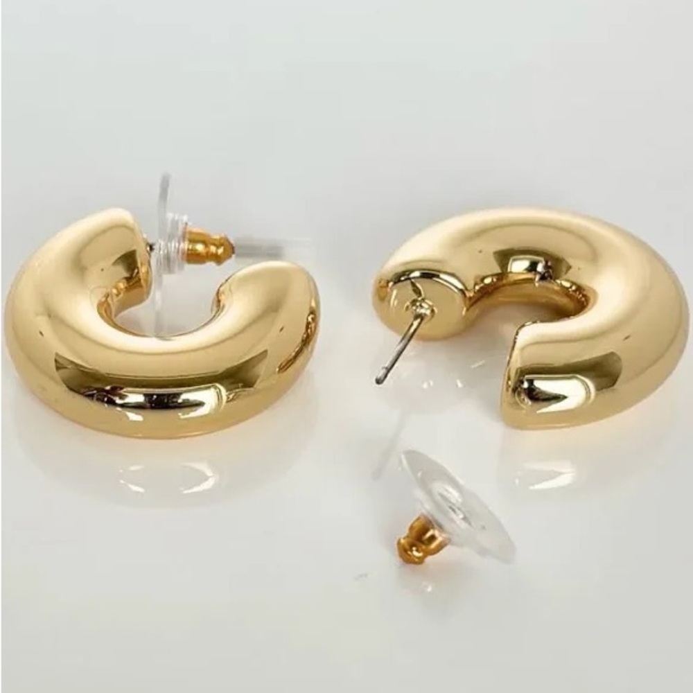 Price Firm - LELE SADOGHI 14k Gold Plated Chunky Hoop Earrings